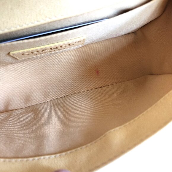 Chanel Boy Bag Size Small Yellow Caviar - Picture 7 of 11